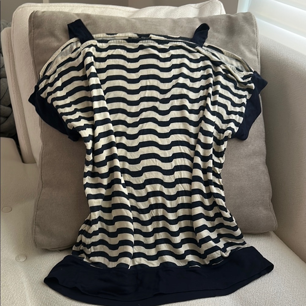 Topshop women’s navy stripped off shoulder top size 2